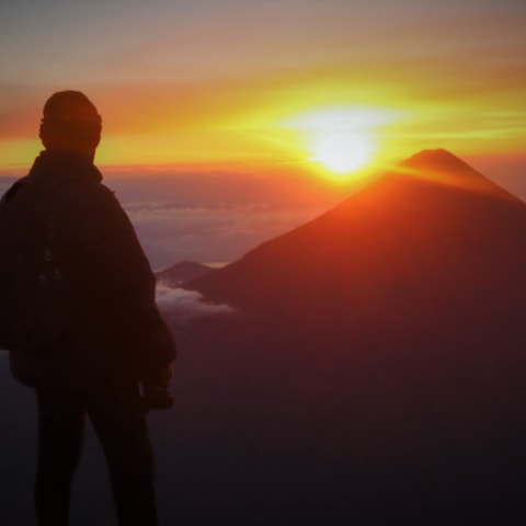 Amanecer en Volcán Acatenango