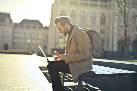 digital-nomad-starter-guide-countries-hubs-visas-costs_10233