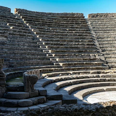 Pompeya teatro, Nápoles